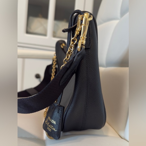 💥Prada Reedition Bag 💼 - Picture 11 of 15